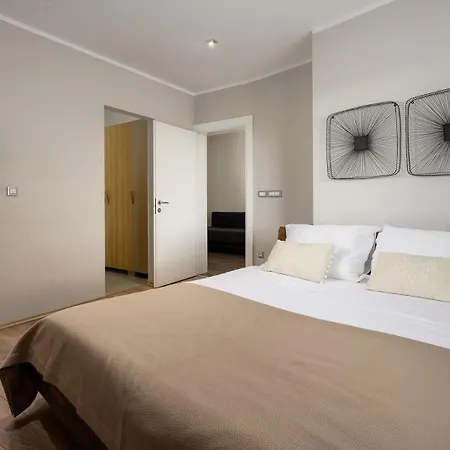 Stylish Pedena With A Pool And A Gym Guest house Benazici