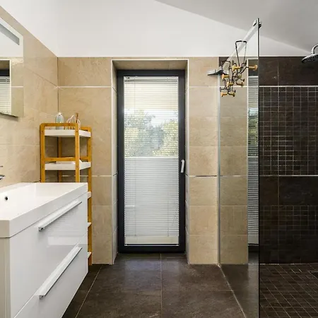 Guest house Stylish Pedena With A Pool And A Gym